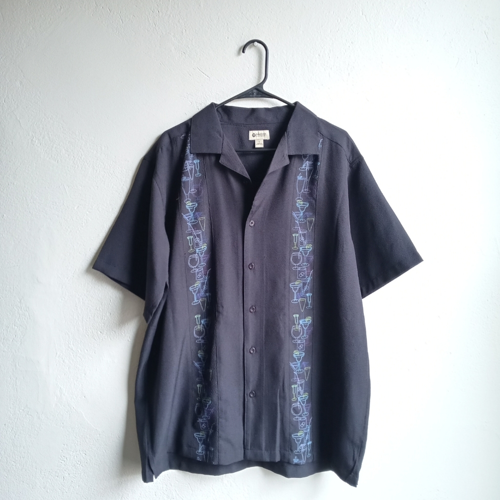 Haggar Black Bar Themed Button-down
